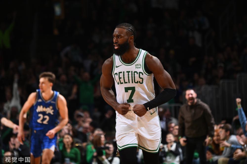 摘得金牌 摘得金牌