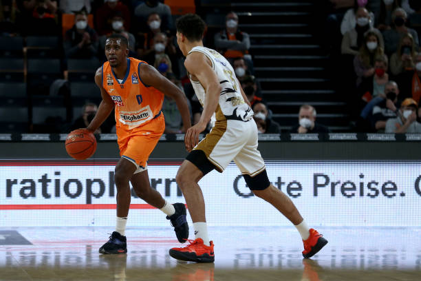 奥斯梅恩团 奥斯梅恩团